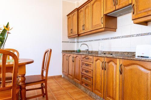 Apartamentos Los Quiqueres Puerto del Carmen  Bagian luar foto
